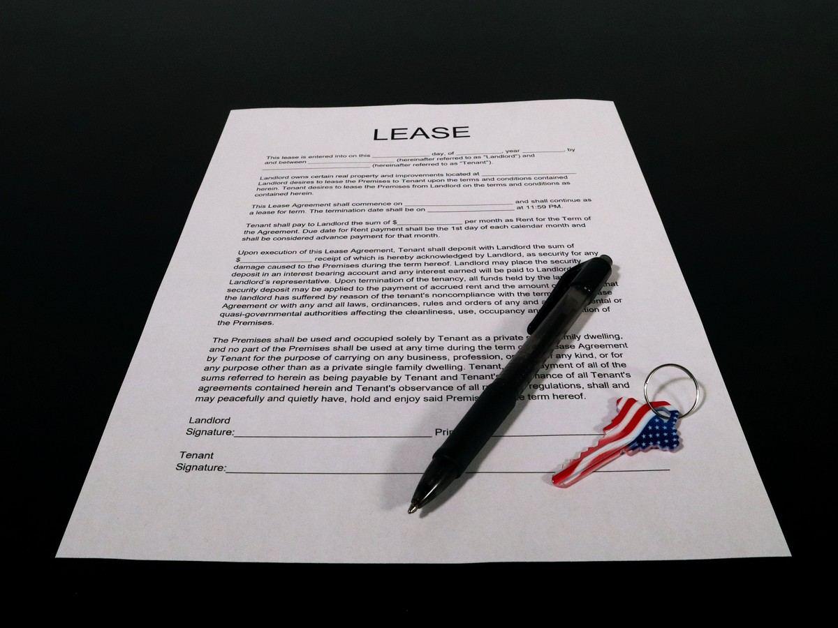 Lease document with keys